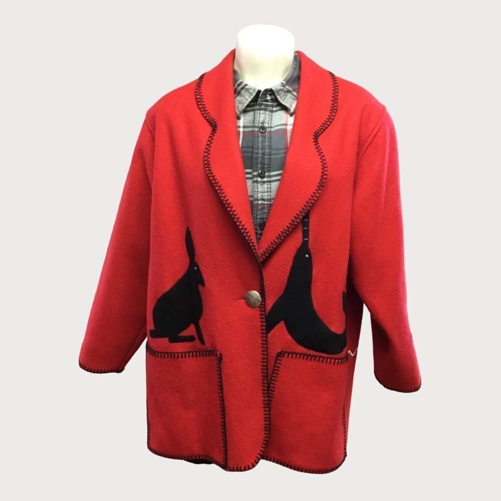 𝅺Vintage Ivalu Inuit Felted Wool Red/Black Hand Embroidered Jacket Medium